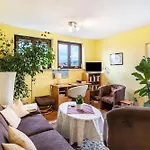 Ottow Apartment